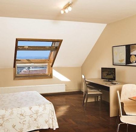 Portazgo Apartamentos Residencia A Coruna Ngoại thất bức ảnh
